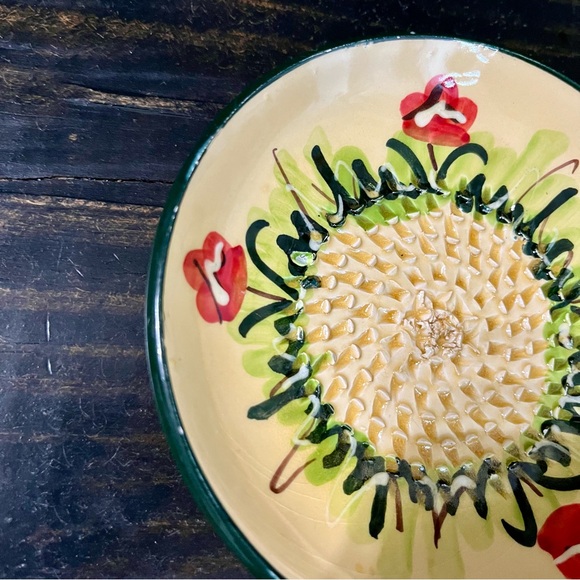 Elaboracion Artesanal Handpainted Ceramica Española Garlic Grater Floral Dish - Picture 4 of 8